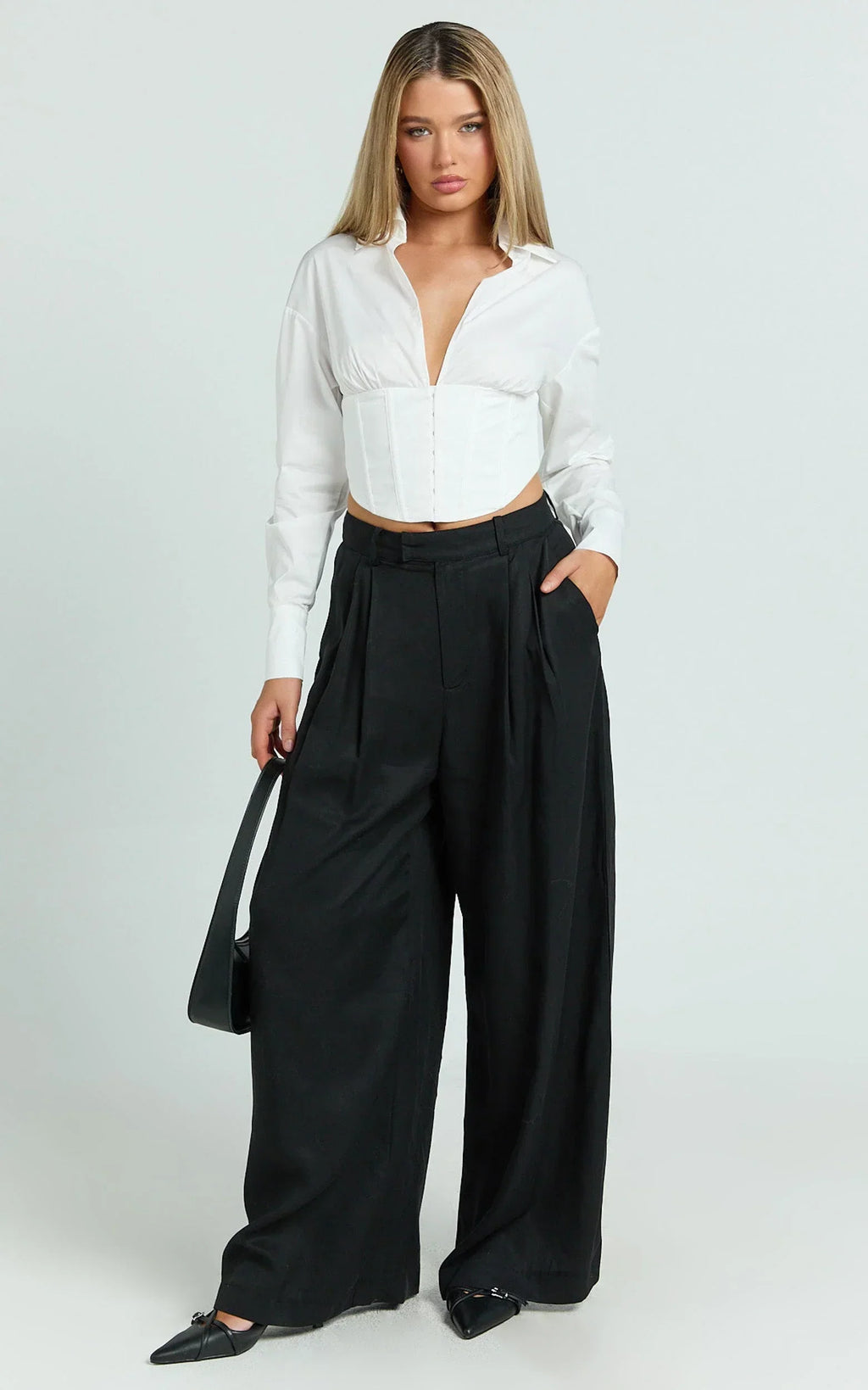 Jacintha Top - Hook and Eye Front Shirt Top in White