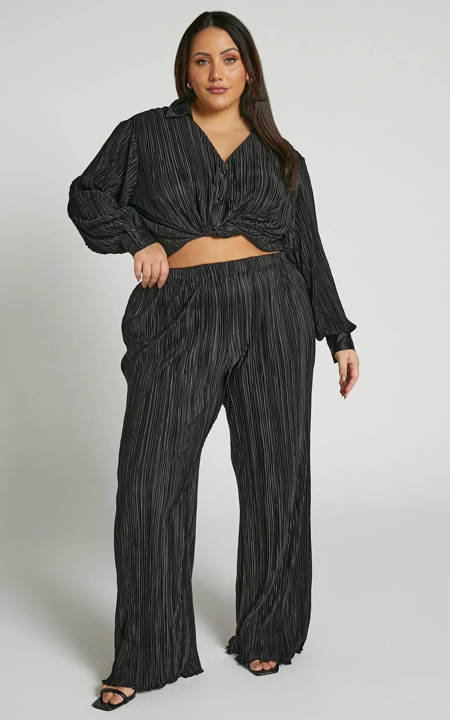 Beca Pants - High Waisted Plisse Flared Pants in Black
