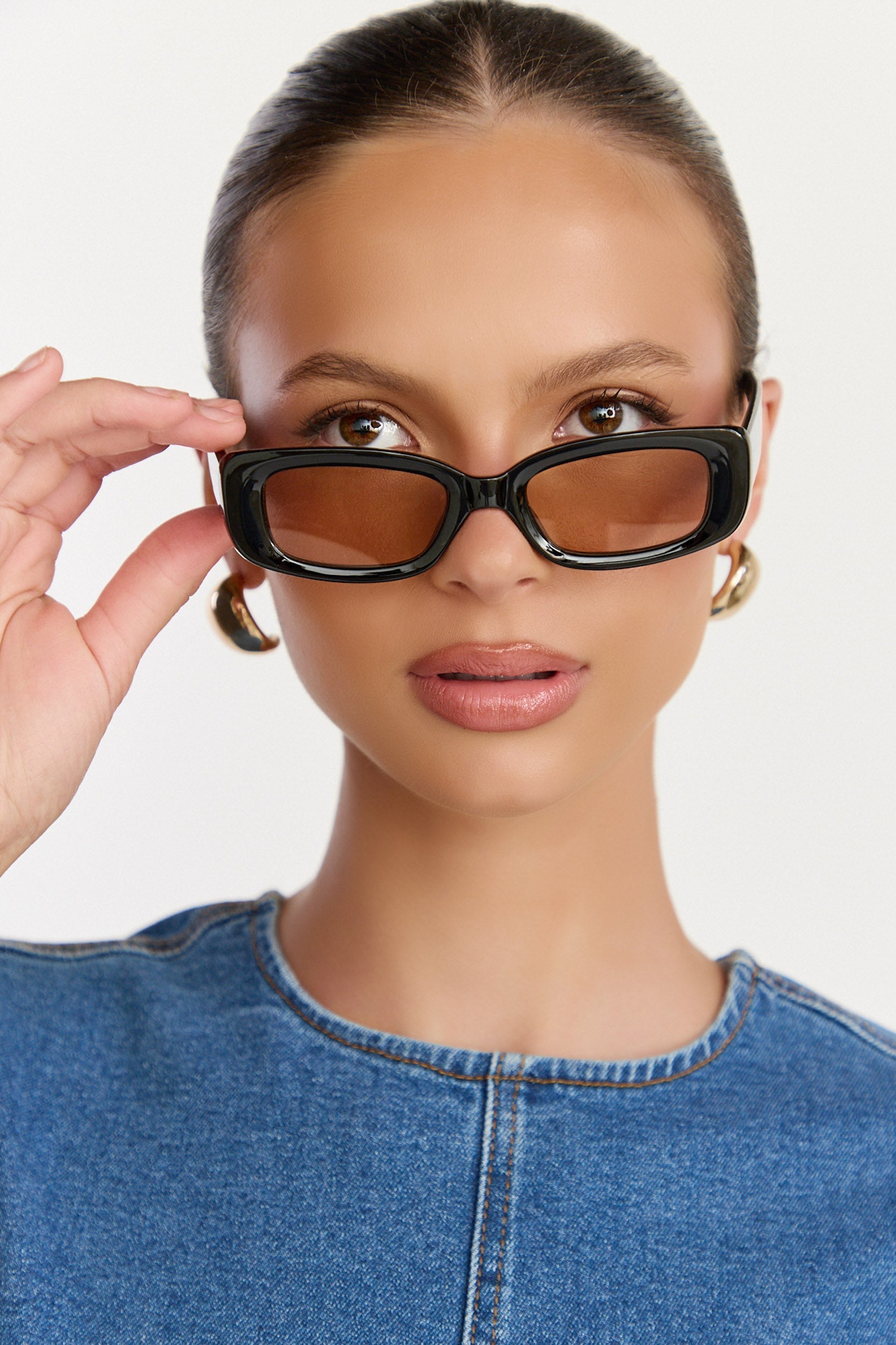 Sally Sunglasses - Rectangle Sunglasses in Black